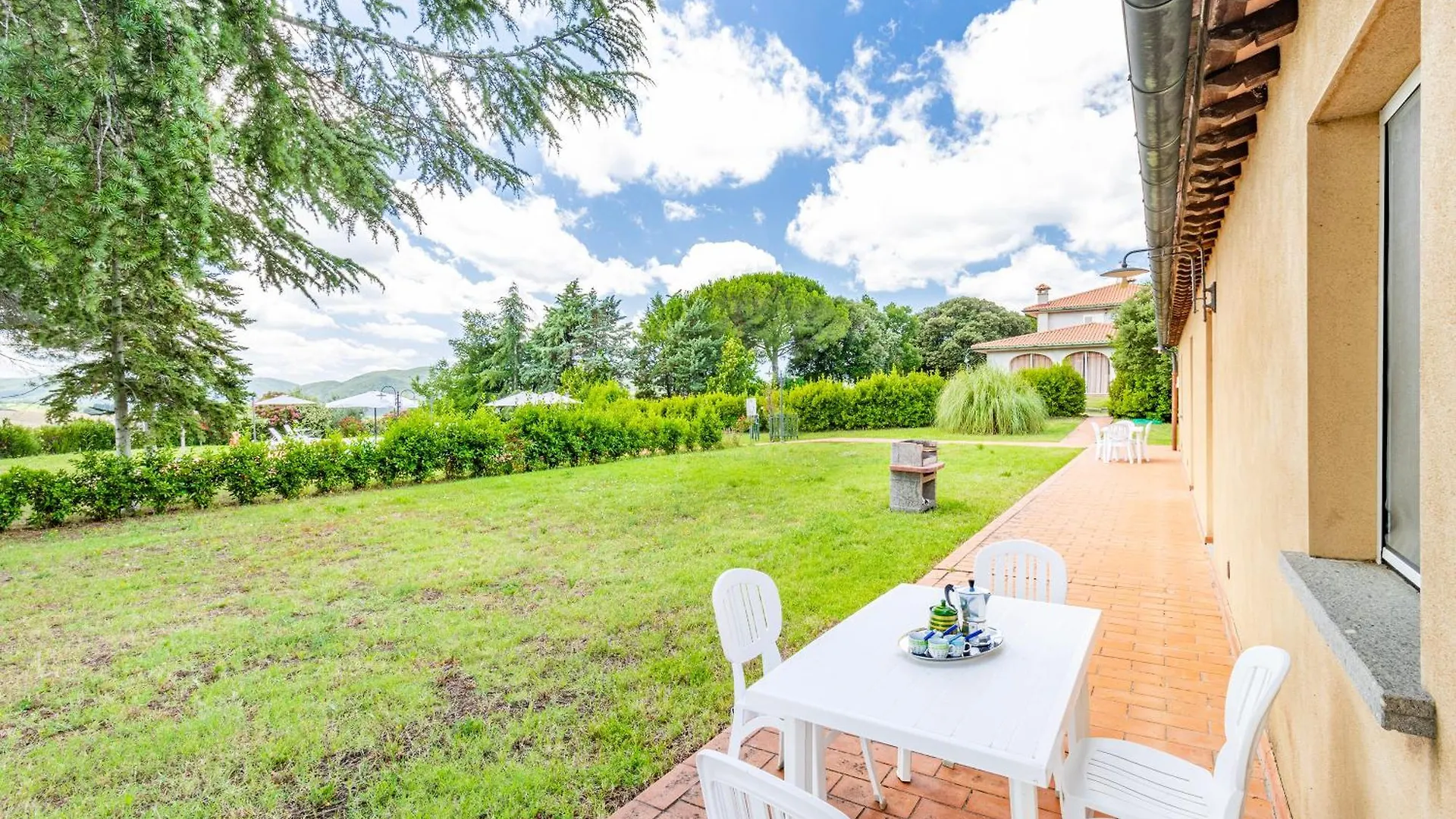 Family Apartments With Pool Near Volterra - Happy Rentals Pomarance 0*,