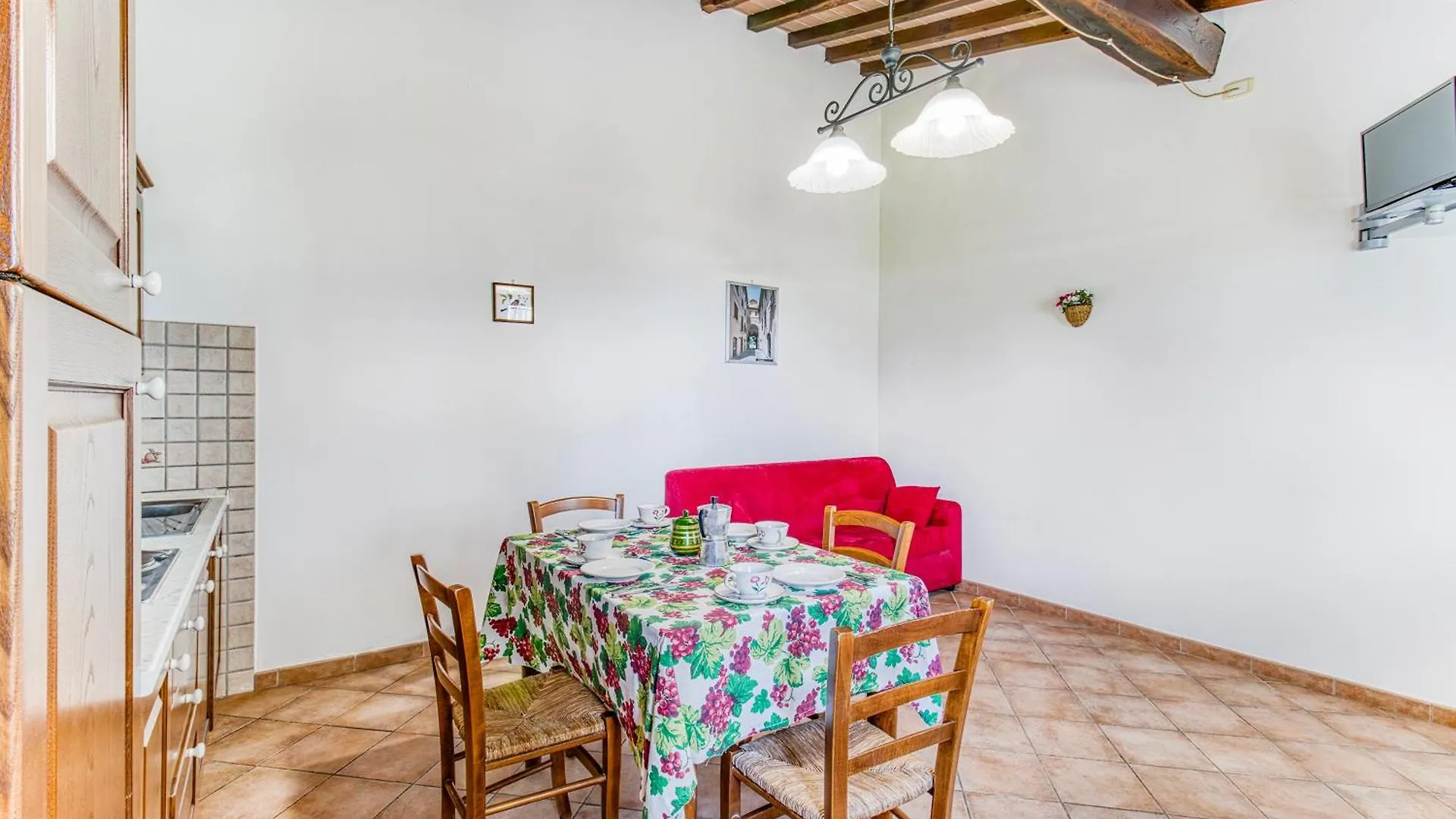 Family Apartments With Pool Near Volterra - Happy Rentals Pomarance 0*,  Italy